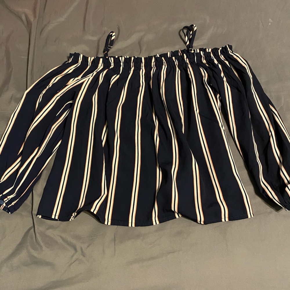 Forever 21 off the shoulder top